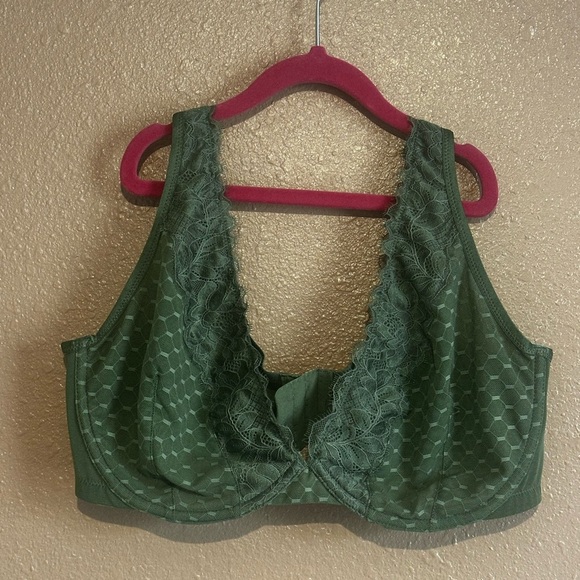 Lane Bryant Allover Lace Unlined Plunge Bra - Picture 1 of 4